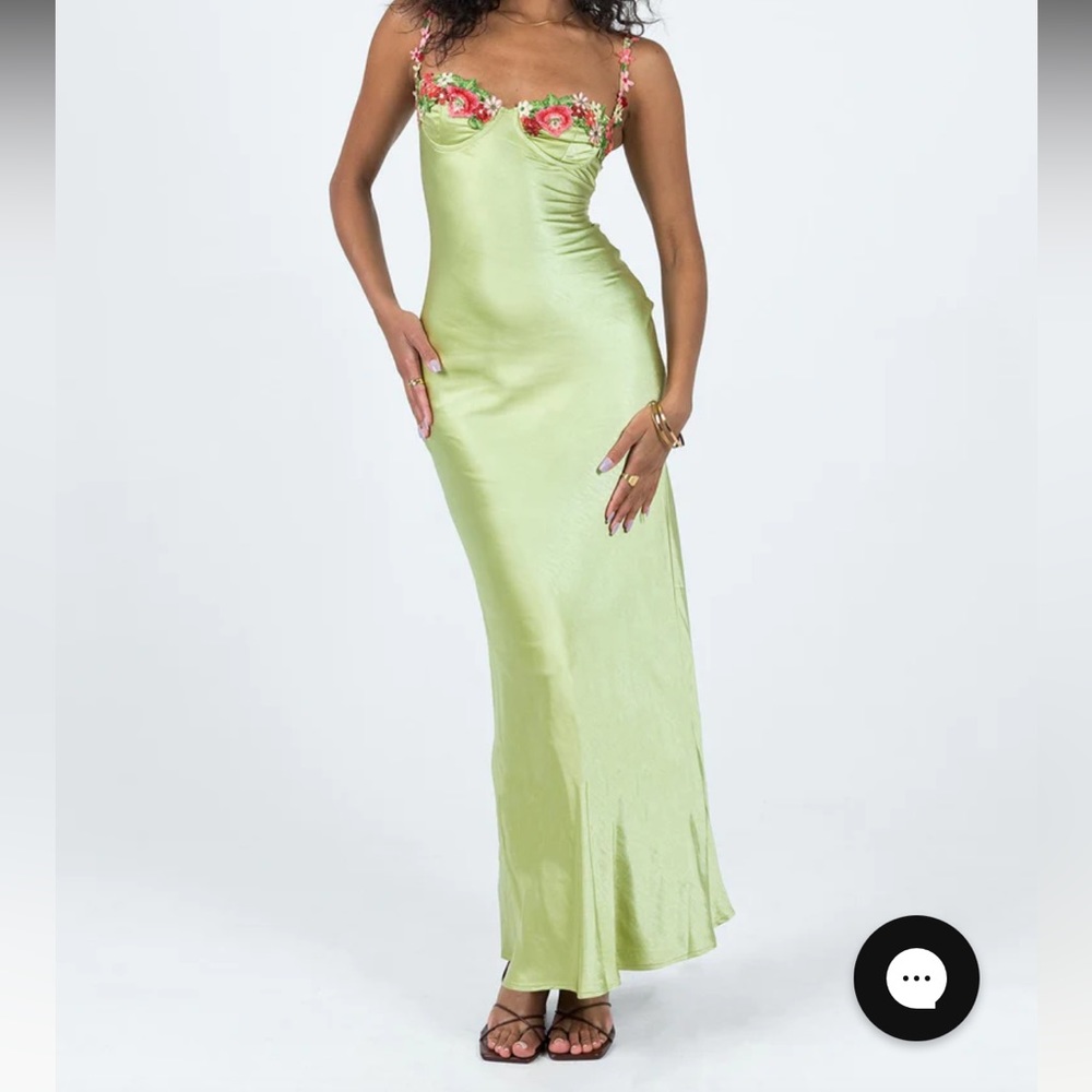 NWT Princess Polly Dress Size 4. Bought for a wedding and changed my mind!